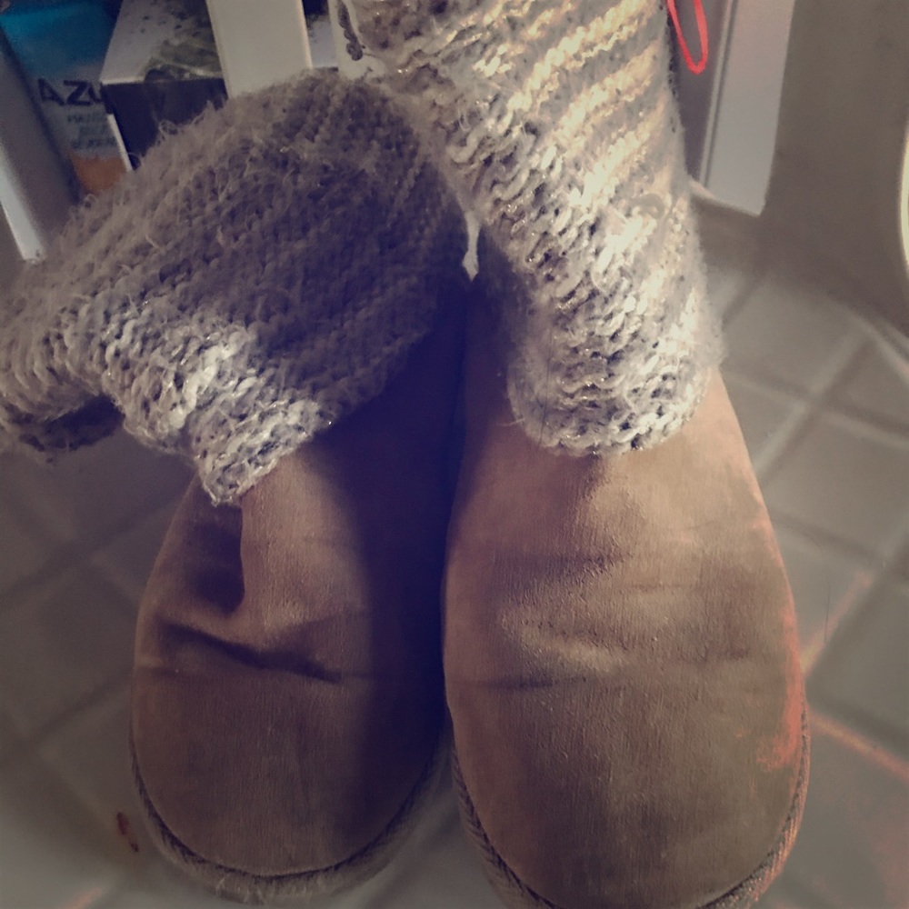 Girls Boots, size 5